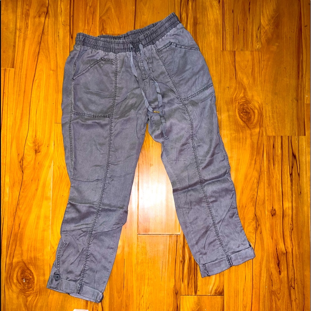 Grey cargos